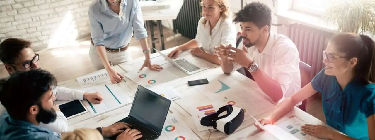 Design thinking – co to jest za metoda i dlaczego jest tak ważna w biznesie?