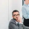 Sygnalista – co to za funkcja, na czym polegają jej obowiązki i w których branżach jest obowiązkowy?
