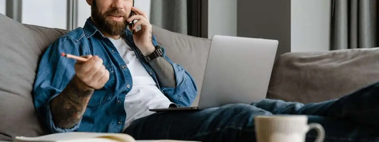 Praca bez kontaktu z ludźmi – czy to dobry pomysł?