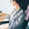 Czy sfinansowanie studiów przez pracodawcę jako przychód pracownika może być zwolnione z podatku?