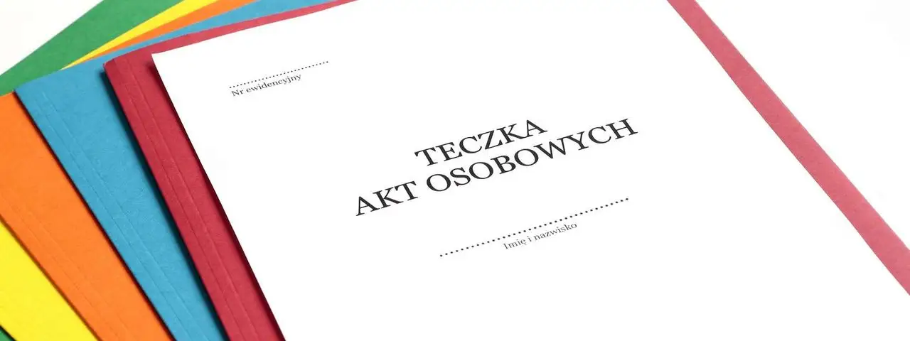Akta osobowe pracownika - jak należy je prowadzić?