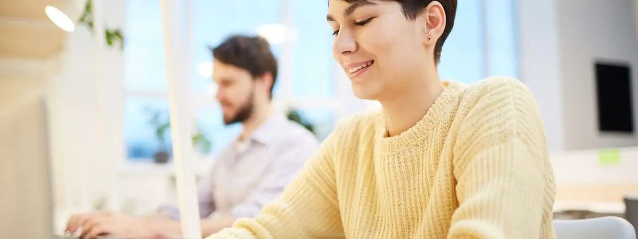 Stawka za nadgodziny – jak ją wyliczyć?