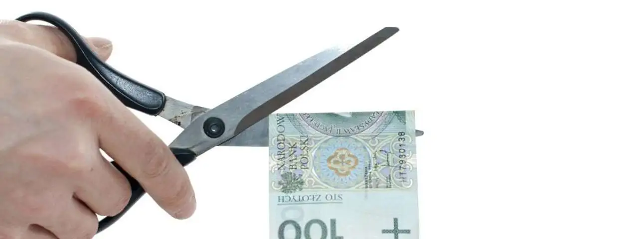 Obniżenie wynagrodzenia – kiedy jest możliwe?