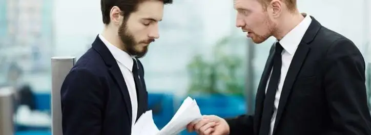 Choroby spowodowane mobbingiem – co należy się pracownikowi?