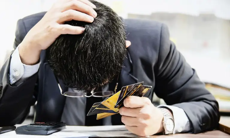 kary pieniężne dla pracownika