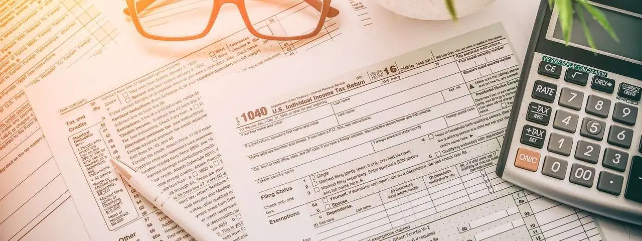 Ryczałt czy VAT – co się bardziej opłaca?