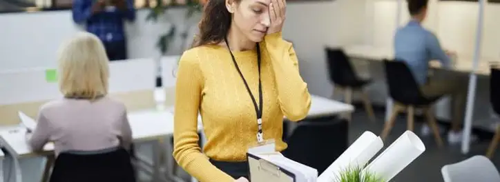 Niesłuszne zwolnienie dyscyplinarne – co to jest, przyczyny i konsekwencje