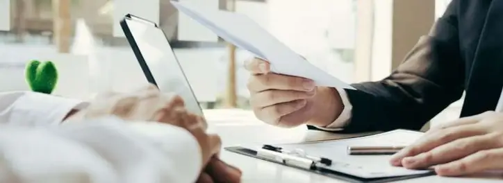 Korekta świadectwa pracy – czy jest konieczna?