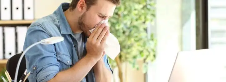 Zwolnienie lekarskie w trakcie wypowiedzenia