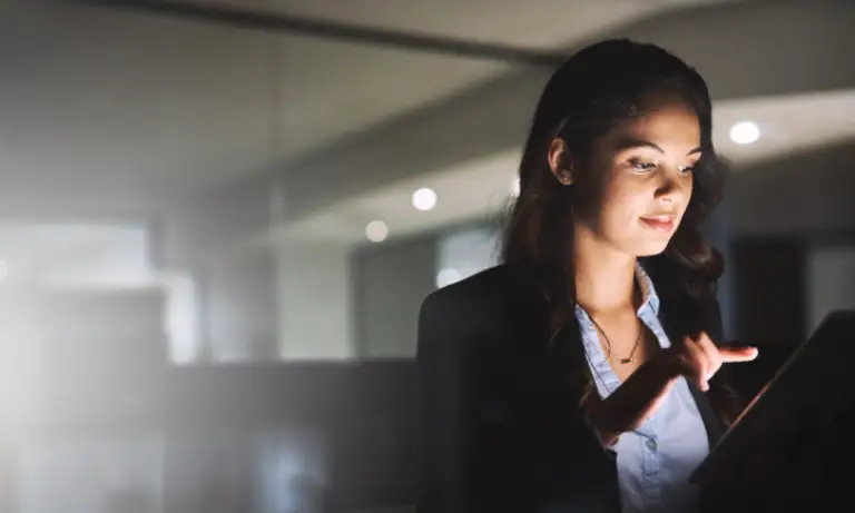 godziny ponadwymiarowe