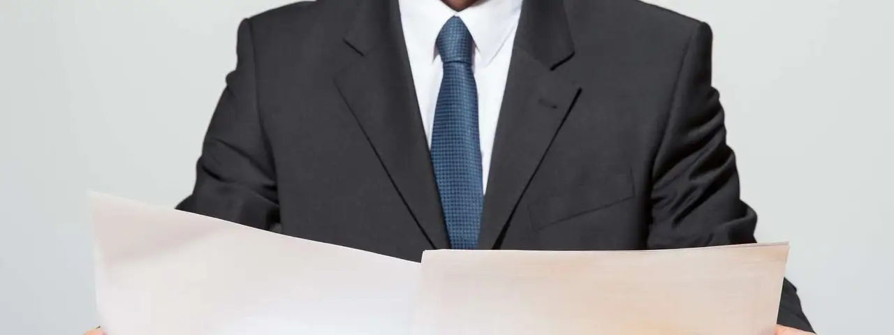 umowa na zastępstwo a umowa na czas określony